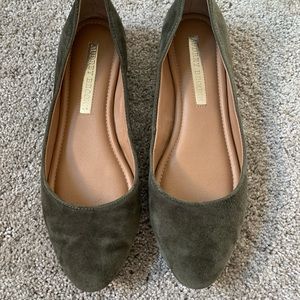 Audrey Brooke suede flats